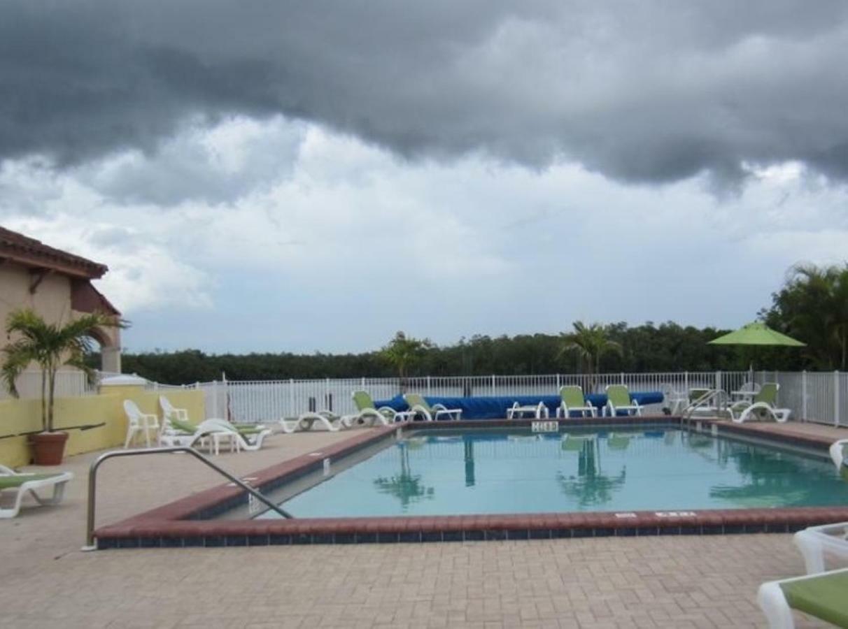 River Wilderness Waterfront Cabins Everglades City Luaran gambar
